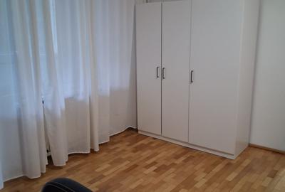 Garsoniera mobilata ,utilata renovata,libera imediat , - 1