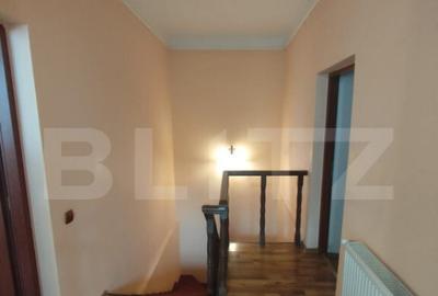 Casa de vanzare, cu 4 camere, 147 mp, zona Pacurari - 7