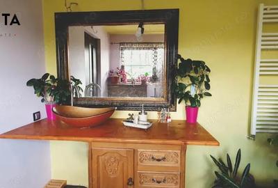 Casă cu 5 camere cu Teren 733 Mp în Luna - 33