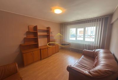 Apartament cu 3 camere decomandat în Ștefan cel Mare - 3