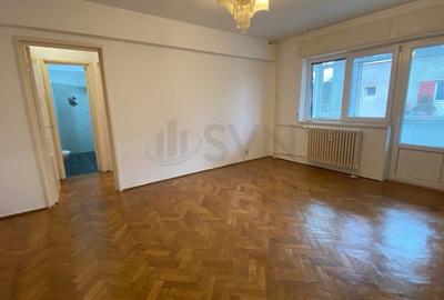 Apartament cu 2 camere semidecomandat în 1 Mai