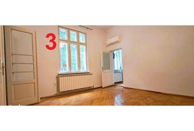 Casă cu 4 camere cu Teren 240 Mp în 1 Mai - 10