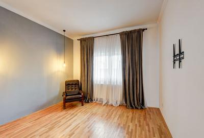 Brancoveanu-Alunisului,S+P+E+p,eleganta renovata 2019,teren generos,10min.metrou - 7