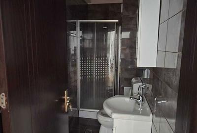 Apartament cu 3 camere decomandat în Central - 6