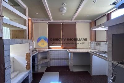 Apartament de vanzare 3 camere - Zona 1 Mai / 2 bai - 17
