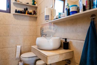 Vanzare - vila 4 camere de complet mobilata, str. Caisului - Dobroesti - 24