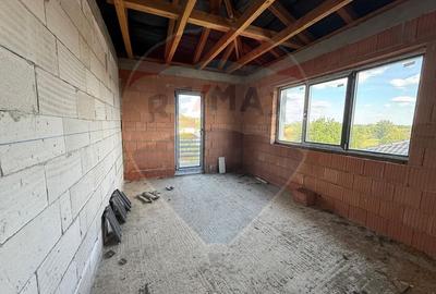 Casă individuală cu 5 camere cu Teren 343 Mp în Central - 10