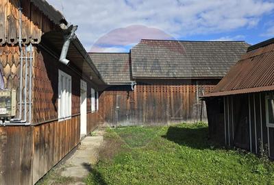 Casa  de vanzare in Horodnic de Sus cu teren de 39 ari - 1