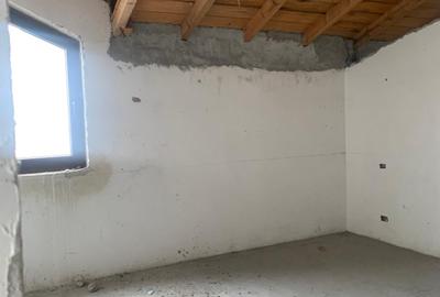 Casă individuală cu 6 camere cu Canalizare în Nord-Vest - 12