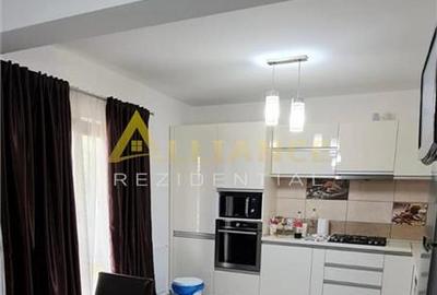 Casă cu 4 camere cu Teren 775 Mp în Brazii de Jos - 10