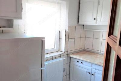 Garsonieră decomandată în Central - 1