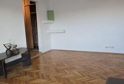De vanzare apartament cu 2 camere in zona Girocului bloc izolat termic amenajat centrala proprie - 5