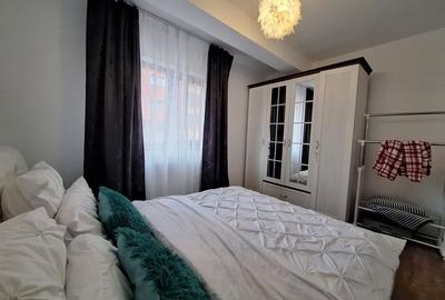 Apartament cu 3 camere, balcon, zona Stejarului - 4