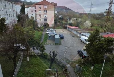 Apartament cu 3 camere în Central - 3