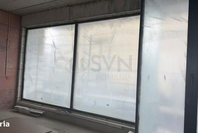 Spațiu comercial, de 158 mp, în Central - 3