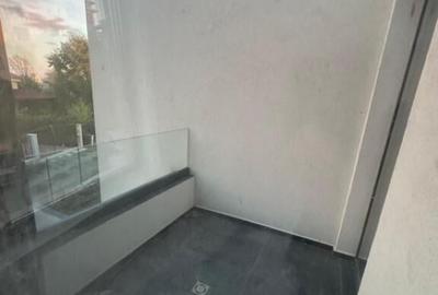 Casă cu 4 camere cu Teren 208 Mp în Central