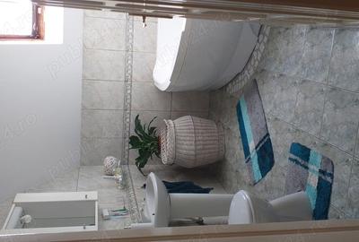 Casă cu 6 camere cu Teren 1122 Mp în Central - 3