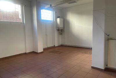 Spațiu comercial, de 102 mp, în Valea Aurie - 7