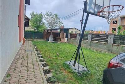 Duplex cu 5 camere cu Canalizare în Moșnița Veche - 7