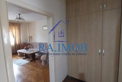 Apartament cu 3 camere decomandat în Ultracentral - 2