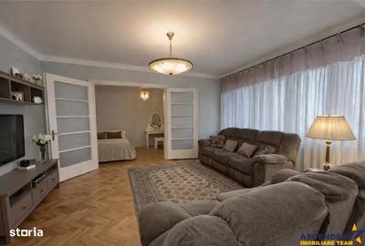 Apartament cu 3 camere în Noua - 7
