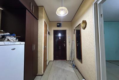 Titan 2 Camere Bloc Reabilitat 15 Min Metrou - 10