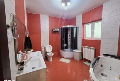 Casă cu 8 camere cu Teren 483 Mp în Țiglina 3 - 4