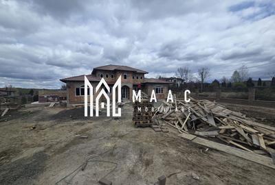 Casă individuală cu 5 camere cu Canalizare în Central - 2