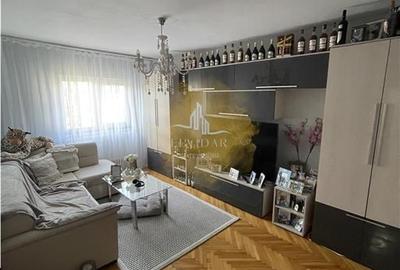 Apartament 3 camere - zona Soarelui