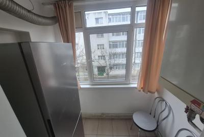 Apartament cu 2 camere decomandat în Dacia - 11