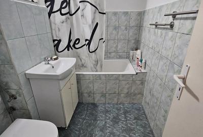 Garsoniera de vanzare cartier Noua, direct proprietar - 4