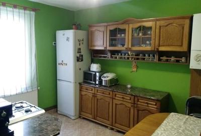 Apartament cu 2 camere, zona Tudor. Apartament cu 2 camere, zona Tudor. - 2