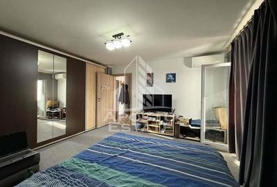 Apartament cu o camera, 38mp, renovat, luminos, zona Lunei - 3