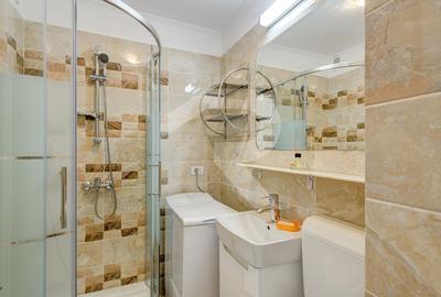 Apartament cu 2 camere decomandat, mobilat în Drumul Taberei