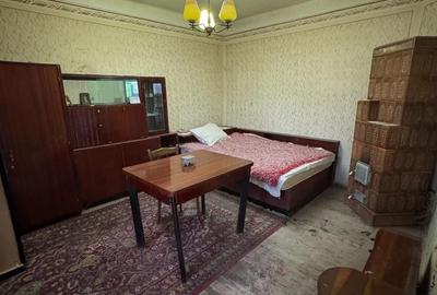 Casă cu 3 camere cu Teren 350 Mp în Central - 5
