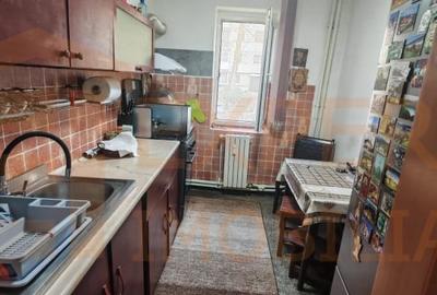 Apartament cu 2 camere semidecomandat în Tomis II - 4