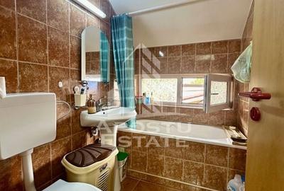 Apartament cu 2 camere, decomandat, 2 locuri de parcare, Girocului - 8