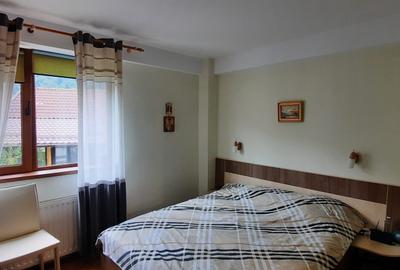 De vanzare in Sinaia apartament 3 camere in vila zona Platoul Izvor - 5