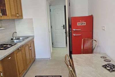 Apartament cu 3 camere decomandat în Tei - 6
