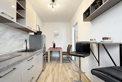 Garsonieră semidecomandată, mobilată în Tractorul - 4