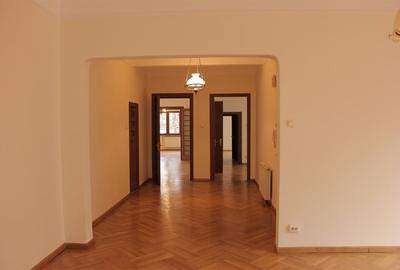 Apartament  de inchiriat - 3