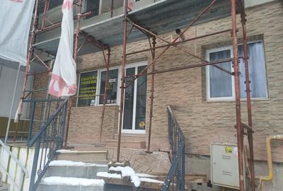 De inchiriat sau vanzare - 4