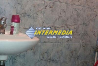 Spațiu comercial, de 25 mp, în Cetate - 3