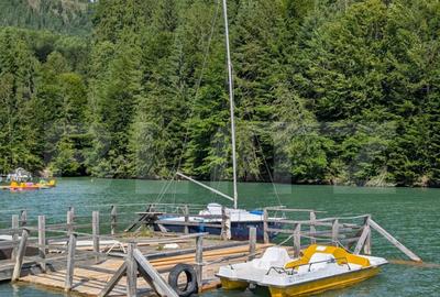 Cabana/Pensiune de vanzare in Colibi?a, cu acces la lac - 5