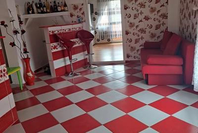 Casă cu 6 camere cu Teren 500 Mp în Arini - 5