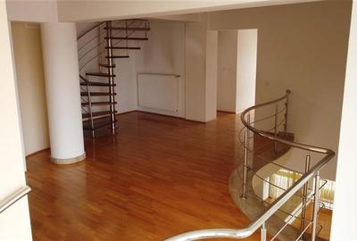 Casa deosebita in centrul orasului - COMISION 0% pentru Cumparator Casa deosebita in centrul orasului - COMISION 0% pentru Cumparator - 10