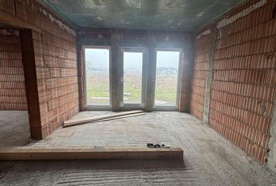 Duplex cu 3 camere cu Teren 290 Mp în Urseni - 3