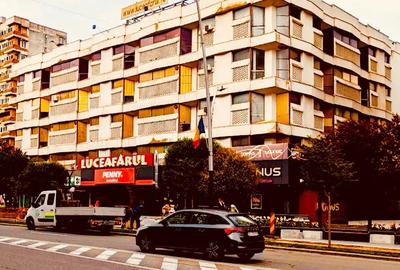Ocazie Unica-Vanzarea Centrului Comercial Luceafarul din Orasul Bacau - 2