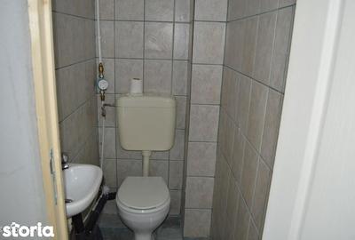 Apartament cu 3 camere în Războieni - 9