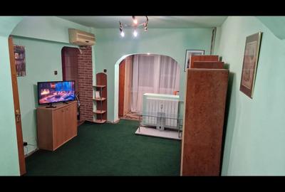 Inchiriez garsoniera Inchiriez garsoniera - 1